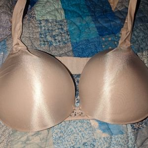 Victoria secret 34dd EUC